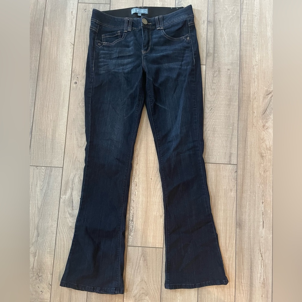Wit and Wisdom size 6 flare jeans